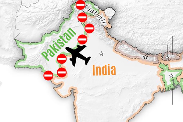 Pakistan Opens Airspace After 4 Months